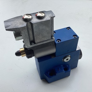 Válvula Reductora Proporcional R901272516 DREE10-6X/200YMG24K31A1M con OBE, Control Hidráulico NG10 de 3 Vías - Product Image 3