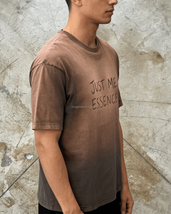 HONGGUAN OEM al por mayor Camisetas de algodón de manga corta vintage lavadas, personalizadas con serigrafía, para hombre, de corte oversize y efecto desgastado - Product Image 3