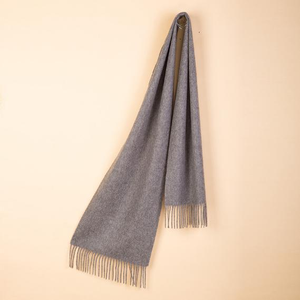 Bufanda de Cachemira Premium Personalizada al por Mayor, Cálida y Elegante para Uso Diario e Informal - Product Image 1