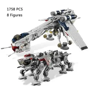10195 Dropship Republic con AT-OT Walker, Juego <span class=keywords><strong>de</strong></span> Bloques <span class=keywords><strong>de</strong></span> Construcción, Ladrillos <span class=keywords><strong>de</strong></span> Juguete, 05053, Kit <span class=keywords><strong>de</strong></span> Modelo <span class=keywords><strong>de</strong></span> Robot <span class=keywords><strong>de</strong></span> <span class=keywords><strong>la</strong></span> <span class=keywords><strong>Guerra</strong></span> <span class=keywords><strong>de</strong></span> <span class=keywords><strong>los</strong></span> <span class=keywords><strong>Clones</strong></span>, Regalo para Niños, 1758 Piezas - Product Image 1