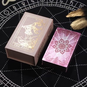 Cartas del <span class=keywords><strong>Tarot</strong></span> de la Fortuna de Laser Star, Juego Completo para Principiantes, Estilo Nuevo con Hojas Doradas, Material PET, Forma Rectangular Personalizada - Product Image 5