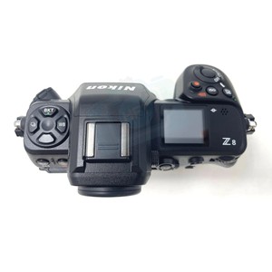 Cámara Digital Profesional HFT Z8 sin Espejo con Lente <span class=keywords><strong>Z</strong></span> 24-70mm F/4, Formato Completo, 8K 4K Ultra HD, Kit de Tarjeta SD Económica - Product Image 4
