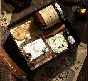 Regalos de Aromaterapia Modernos y Ecológicos Hechos a Mano Directo de Fábrica, Prácticos y Lujosos en Frascos de Vidrio, Decoración para el Hogar, Regalos para Diwali - Product Image 4
