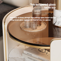 Table de chevet beau design nouveau style avec dessus en verre prix de gros meuble de table de chevet de chambre à coucher de luxe blanc crémeux personnalisé