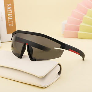 Lunettes de soleil sportives PQ-2466, monture noire en PC, polarisées UV400, coupe-vent, protection solaire pour le cyclisme en extérieur, pour hommes - Product Image 3