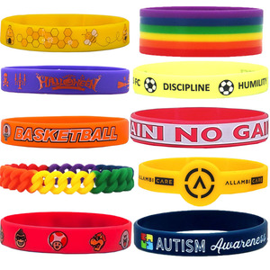זוהר מותאם אישית באיכות גבוהה wristbands סיליקון כהה עבור אירועי קידום ופעילויות כושר - Product Image 1