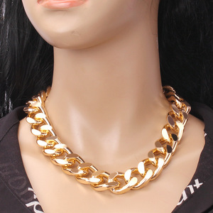 Collar de cadena gruesa de metal para mujer, cadena corta de aleación de zinc para clavícula, joyería de moda para fiesta, estilo moderno. - Product Image 2