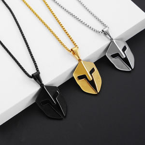 18K金メッキ スパルタ戦士マスクネックレス ヒップホップ ステンレス鋼 アミュレット スパルタヘルメットペンダントネックレス メンズ用 - Product Image 1