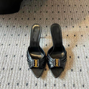 Sandales à talons élégantes haut de gamme pour femmes, nouveau design français neutre, bout pointu, talon ouvert, semelle souple, creuses, hauteur accrue - Product Image 4