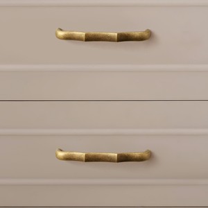 Nuovo Design Retrò: <span class=keywords><strong>Maniglie</strong></span> <span class=keywords><strong>per</strong></span> <span class=keywords><strong>Mobili</strong></span> in Bambù Cinese, Accessori <span class=keywords><strong>per</strong></span> Cucina, <span class=keywords><strong>Maniglie</strong></span> <span class=keywords><strong>per</strong></span> Armadietti in Ottone Massiccio Finitura Bronzo Anticato - Product Image 4