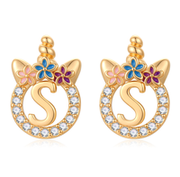 Boucles d'oreilles clous hypoallergéniques en cuivre plaqué or avec zircon, motif licorne et lettres florales multicolores, idéales pour l'anniversaire des enfants