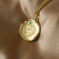Offre Spéciale mythologie grecque dieux méduse athena pendentif collier en acier inoxydable zirconium gemme collier pour femmes bijoux