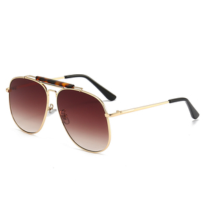 New Coming Wholesale Unisex Metal Frame Custom Logo UV400 <b>Sunglasses</b> for Women - Product Image 2