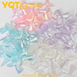 Novedad: Cabujón de resina con forma de cola de sirena luminosa con revestimiento AB para manualidades DIY, álbumes de recortes y accesorios para el cabello. - Product Image 2