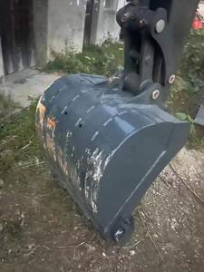 HYUNDAI HX80 8TON MINI EXCAVATRICE SUR CHENILLES - Product Image 5