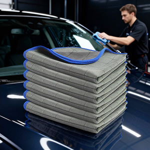 Paño de limpieza de microfibra hecho a medida para lavado de autos y limpieza de vidrios, de alta calidad, absorbente y sin pelusas. - Product Image 1