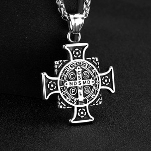Stainless Steel <b>Cross</b> Pendant Necklace For Men Religious Charm Jewelry Gift Geometric Design Asymmetry Pattern Fashion Accessory - Product Image 2