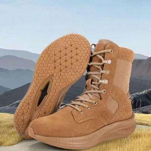 Botas de Nieve Cálidas de Invierno, Botas de Trabajo Elegantes para Hombre con Características Impermeables y Antideslizantes, Botas para Caminar de Cuero Genuino en Tallas Grandes - Product Image 1