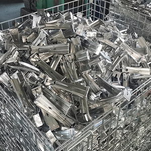 Supporto per Grondaia in Acciaio Zincato per Grondaia Stile K da 5 Pollici - Product Image 3