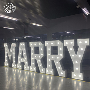 Letras LED Grandes Independientes de Color Blanco Frío con Bombillas para Propuesta de Matrimonio y Decoración de Eventos - Product Image 1