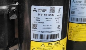 คอมเพรสเซอร์อินเวอร์เตอร์แบบโรตารี่คู่ <span class=keywords><strong>Mitsubishi</strong></span> <span class=keywords><strong>Electric</strong></span> SVB140FCAMC ประสิทธิภาพสูง ใช้สารทำความ<span class=keywords><strong>เย็น</strong></span> R32 กำลังไฟ 4520 วัตต์ สำหรับเครื่องปรับอากาศแบบมัลติสปลิต - Product Image 2