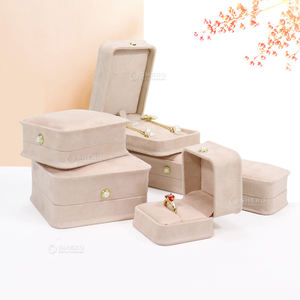 Luxury <b>Small</b> Jewellery Storage Case Velvet Jewelry <b>Gift</b> <b>Box</b> Organizer with Customized Logo - Product Image 4