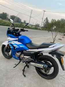 Suzuki GW250 <span class=keywords><strong>Inazuma</strong></span> |   <span class=keywords><strong>Moto</strong></span> Naked Affidabile da 250cc Bicilindrica con ABS - Product Image 2