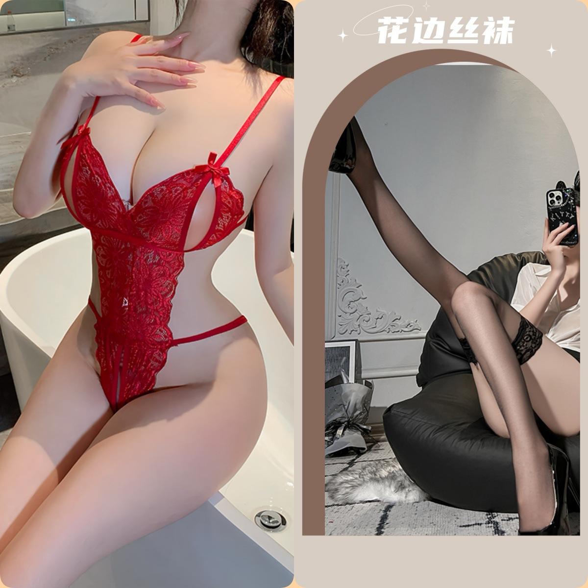 ถุงน่องสีแดง+ดำ