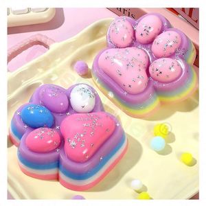 ลูกบอลบีบคลายเครียดรูปอุ้งเท้าแมวแบบนุ่มนิ่ม วัสดุ TPR ปลอดภัย ได้รับการรับรองมาตรฐาน เหมาะสำหรับการสั่งซื้อจำนวนมาก รับผลิตตามแบบ OEM - Product Image 5