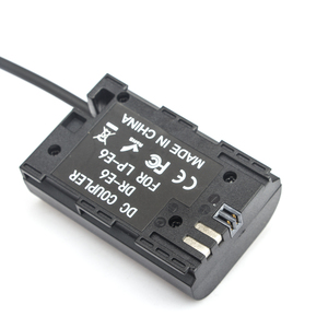 Batterie factice décodée LP-E6 DR-E6 avec coupleur CC + plaque de montage V-Mount pour <span class=keywords><strong>Canon</strong></span> EOSR EOS 5D <span class=keywords><strong>Mark</strong></span> IV III II 5D4 5DS 5DS R 6D 7D 7D <span class=keywords><strong>Mark</strong></span> <span class=keywords><strong>2</strong></span> - Product Image 3