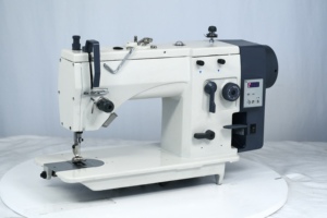 Machine à coudre industrielle informatisée à point noué plat à une aiguille AS20U93, neuve - Product Image 2