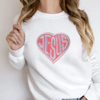 Patch brodé en forme de cœur avec inscription « Love Jesus » en couleur rose, à coller sur les vêtements