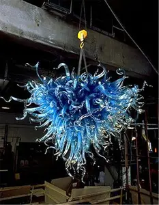 Nordic Blue Heart Shape Custom Lamps Wedding Style Banquet Modern Blown Glass Chandelier Pendant Light for Indoor Decoration