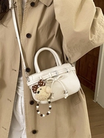 Bolso de Mujer Cuadrado Pequeño y Portátil de Lujo Ligero, Versión Coreana, Otoño 2026, Nuevo Estilo Extranjero Exquisito, al Hombro