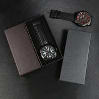 Boîte cadeau pour montre en carton rigide portable avec logo personnalisé, couvercle rectangulaire, base et insert en mousse pour montre-bracelet