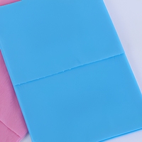 Bavoirs dentaires jetables 3 plis de haute qualité Bavoirs de tatouage personnalisés 13 "X 18" Consommables médicaux en papier absorbant étanche CE