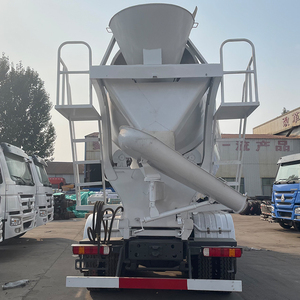 Camión Mezclador de Concreto HOWO 6x4 de 10-12cbm de <span class=keywords><strong>Segunda</strong></span> <span class=keywords><strong>Mano</strong></span>, 371HP, Euro 2, Camión Mezclador de Cemento de Uso Pesado a Precio Económico - Product Image 6