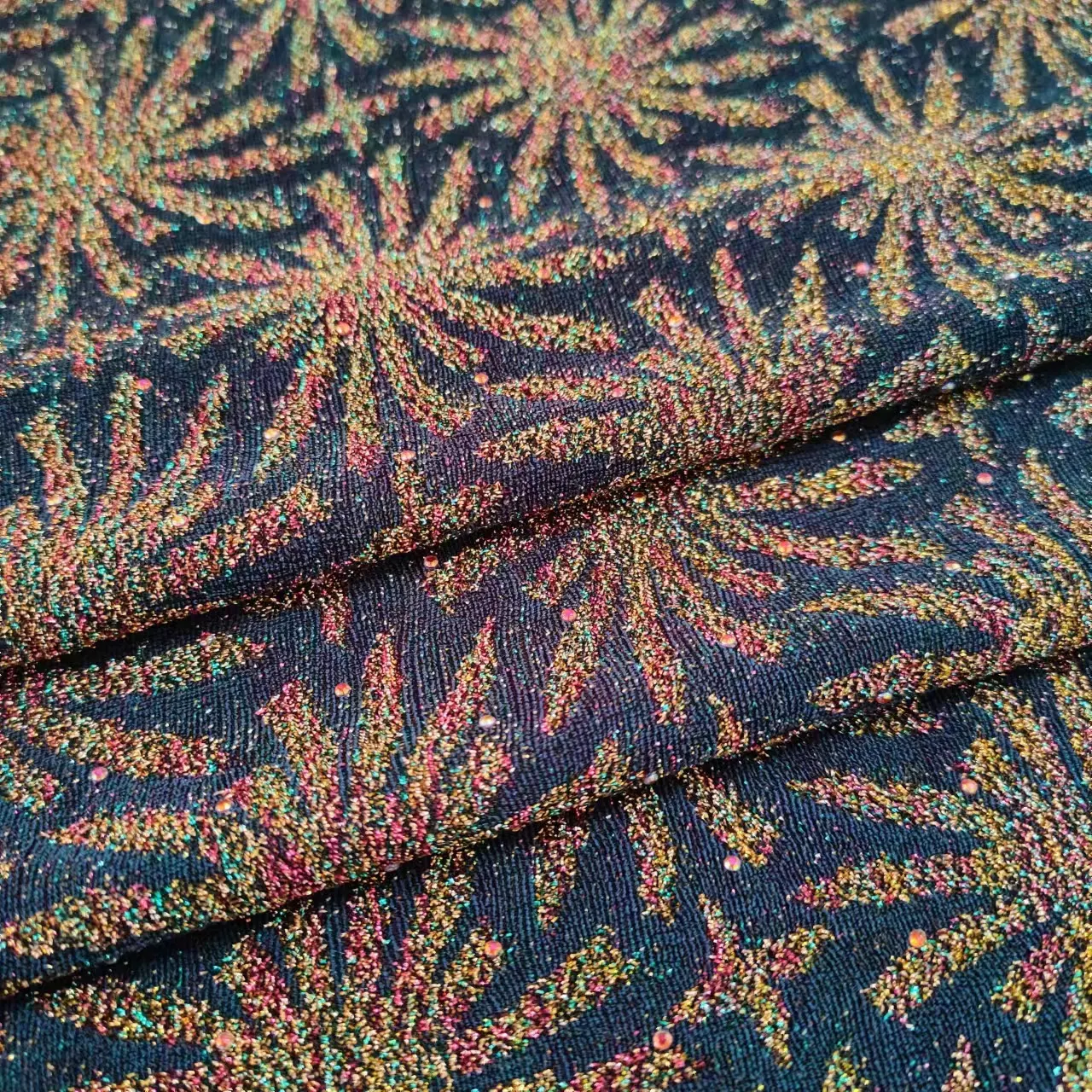 Hejin bán buôn tùy chỉnh căng đan Poly Spandex hỗn hợp vải đồng bằng nhuộm kim loại lurex Jacquard vải cho quần áo