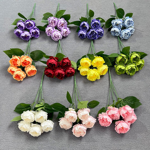 Bouquet de roses artificielles en tissu plastique fait main pour décorations de mariage et décoration intérieure - Product Image 2