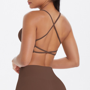 Soutien-gorge de sport croisé pour femme, col carré, dos nu, rembourré, soutien léger, pour yoga, pilates et entraînement, vente en gros - Product Image 2