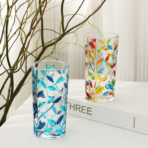 Set di bicchieri <span class=keywords><strong>in</strong></span> <span class=keywords><strong>vetro</strong></span> colorato <span class=keywords><strong>con</strong></span> segni di cristallo dipinti artificialmente collezione unica di <span class=keywords><strong>tazze</strong></span> da caffè e piattini - Product Image 2