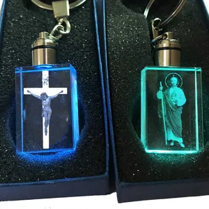 Новогодний рекламный подарок, дешевый брелок с изображением Иисуса, стеклянный античный крест, со светодиодом