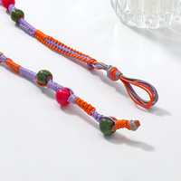 Kleurrijke geweven touw choker ketting met dieren- en fruitbedels voor vrouwen