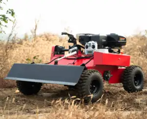 Haute qualité CE approuver l'herbe découpeuse chenille débroussailleuse pour l'Agriculture électrique télécommande fléau tondeuse à gazon