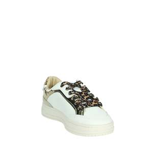 Zapatillas Deportivas para Niña Gaelle Paris, Blancas y Doradas, con Suela Gruesa - Product Image 5