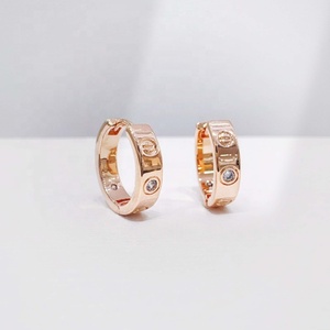 Pendientes de aro sencillos de plata de ley 925, diseño único, elegantes, chapados en oro rosa, estilo coreano. - Product Image 2