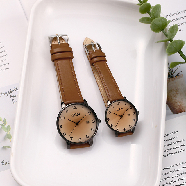 New Retro Couple Watch Simple and Stylish Leather Strap Women's Calendar High-end Quartz Watch.