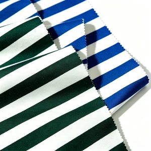 Tissu de <span class=keywords><strong>parasol</strong></span> d'extérieur en polyester 100% tricoté 600D 290 g/m², résistant au vent et aux UV, <span class=keywords><strong>pour</strong></span> <span class=keywords><strong>parasol</strong></span> de jardin - Product Image 1