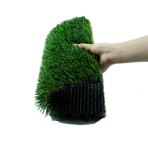 Gazon artificiel réaliste en plastique de 1,77 pouce pour jardin et aménagement paysager, haute densité 56 oz, forme en C, écologique et durable, pour chiens - Product Image 5