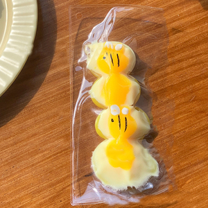 Set of 4 Cream <b>Bee</b>-shaped TPR Squishy Toys 12cm Connected Squishy Toys for Kids and Adults Stress Relief <b>Gift</b> for Relax Time - Product Image 3